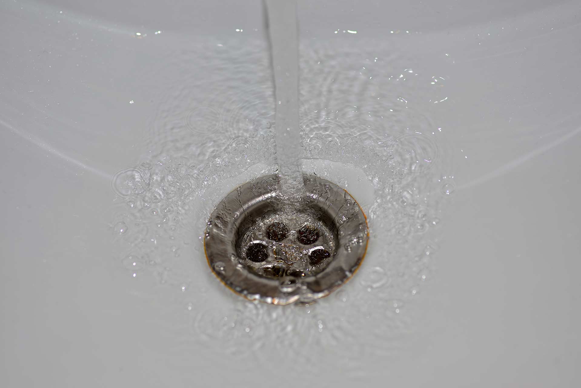A2B Drains provides services to unblock blocked sinks and drains for properties in Strand.